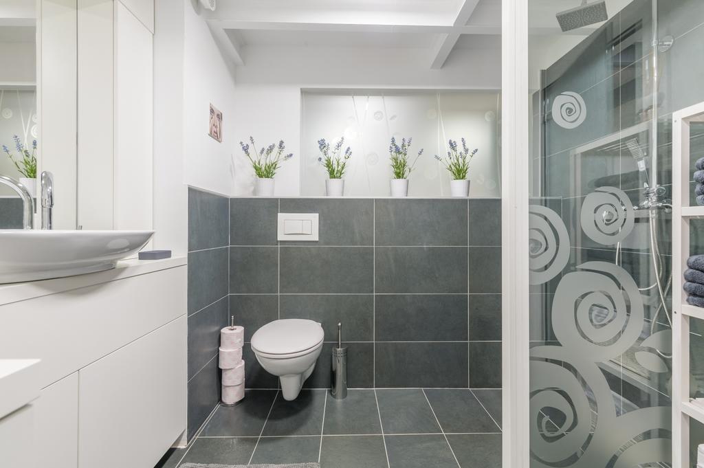 לובליאנה Trzaska Duplex Urban Apartment מראה חיצוני תמונה